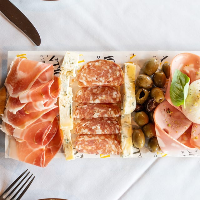 Tagliere Italiano.